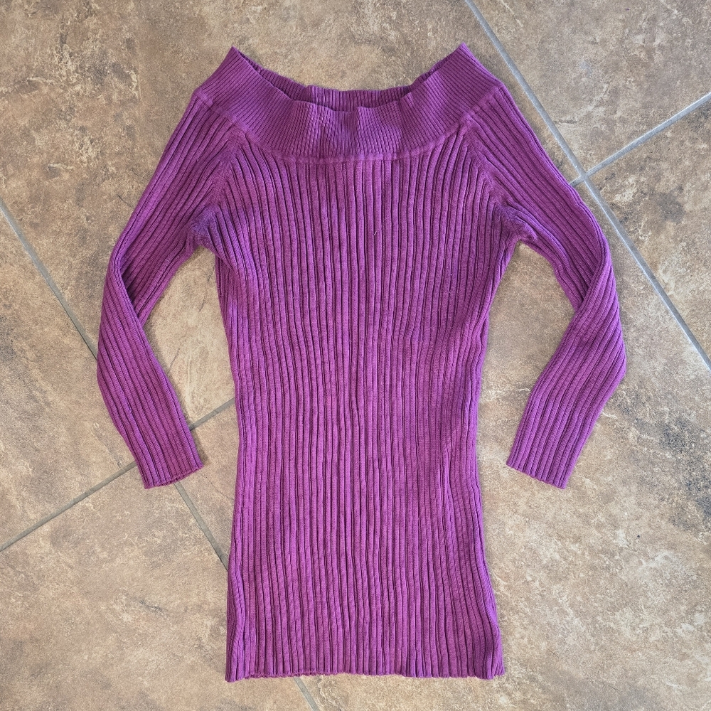 Dark Pink | RUE21 | Ribbed Sweater 3/4 Sleeve